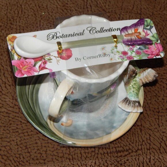 Botanical Collection Corner Ruby Hummingbird Iris Teacup Saucer Spoon Set NWT - Picture 7 of 12